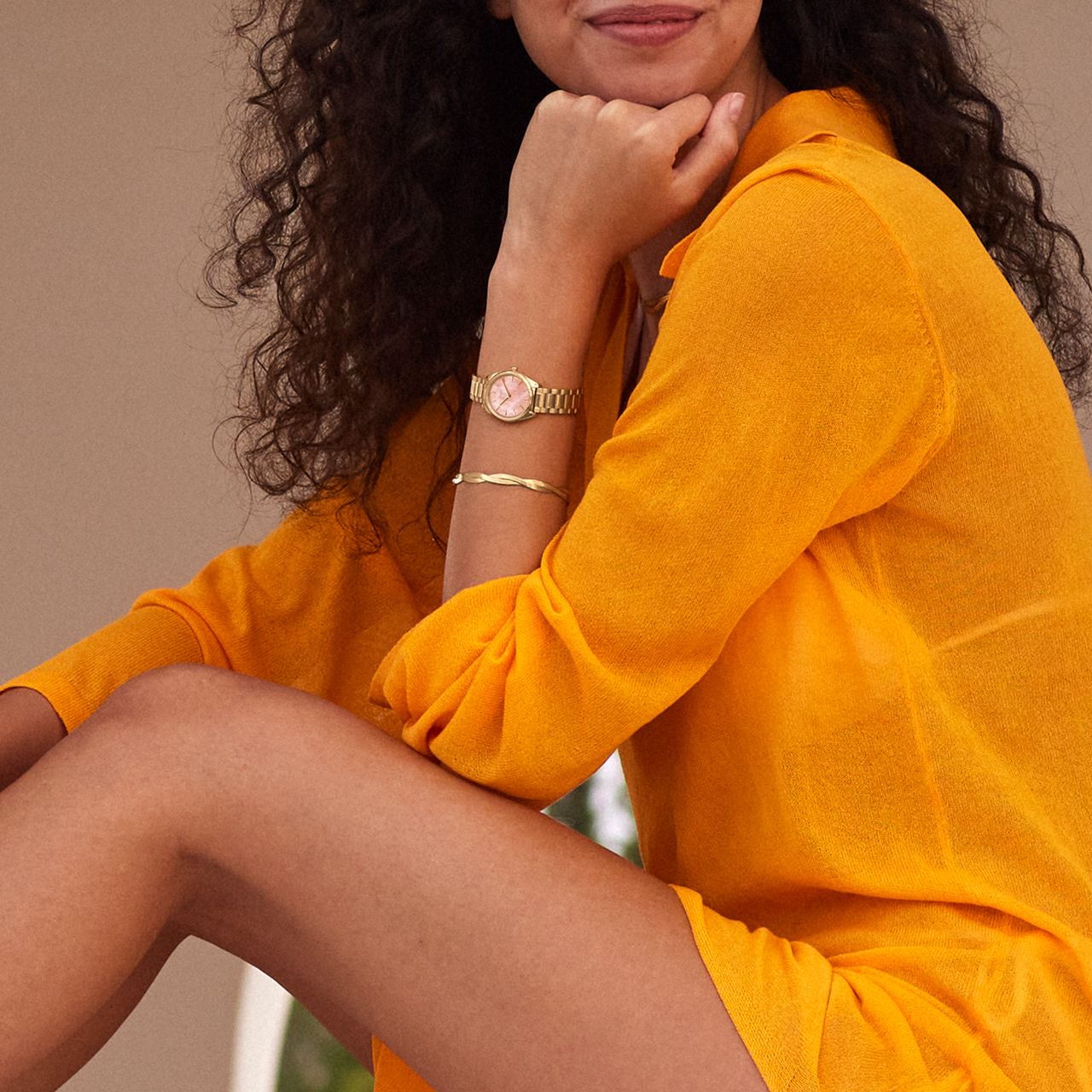 CLUSE - Féroce Mini horloge goudkleurig met apricot