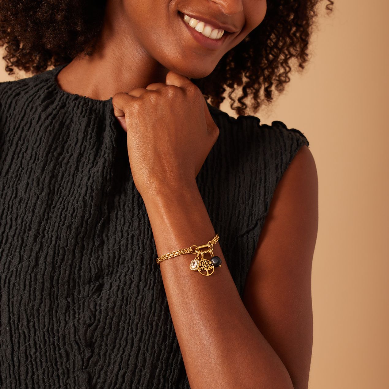 Stainless steel goldplated hanger met blue sand steen voor dames