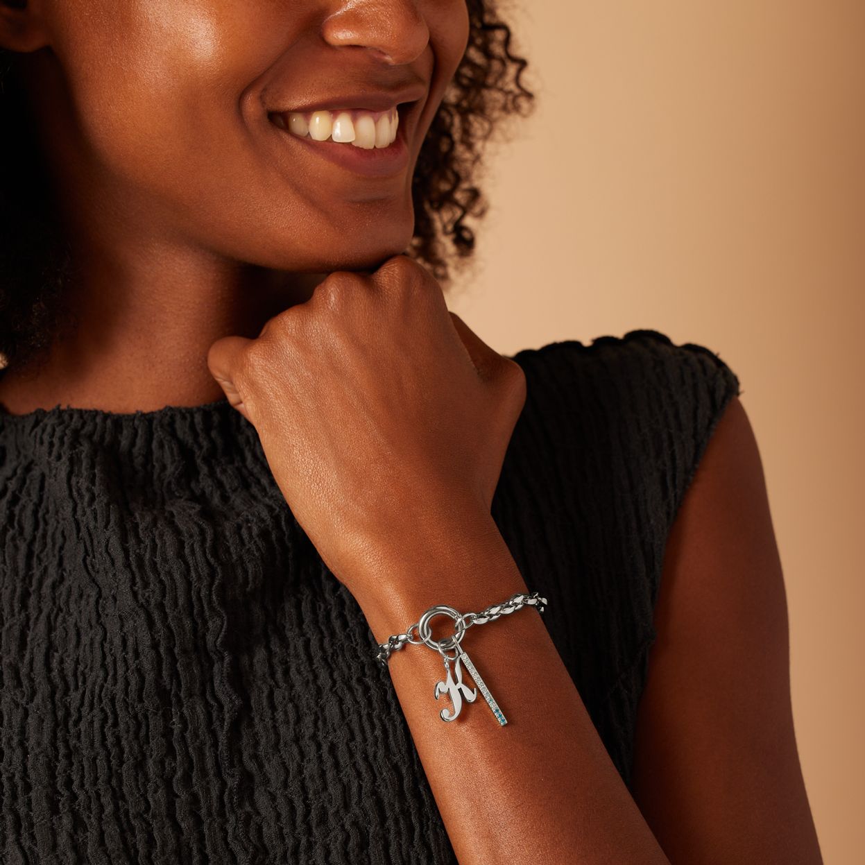 Stainless steel goldplated letterhanger voor dames