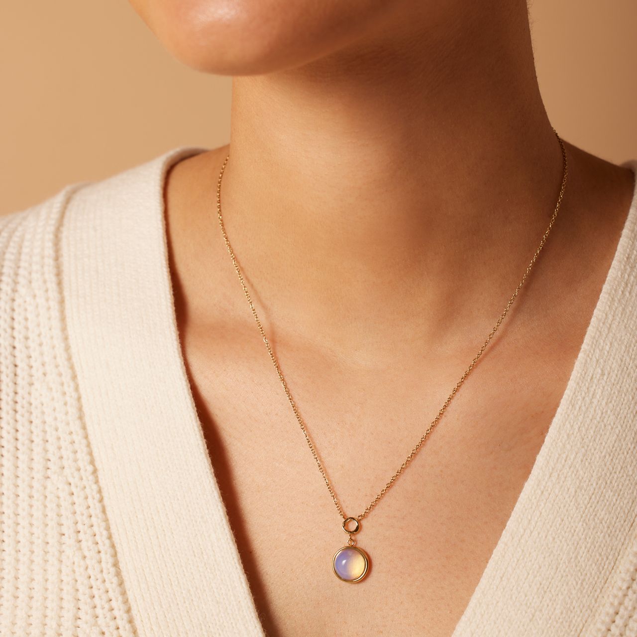 Stalen goldplated ketting met hanger met opaal voor dames