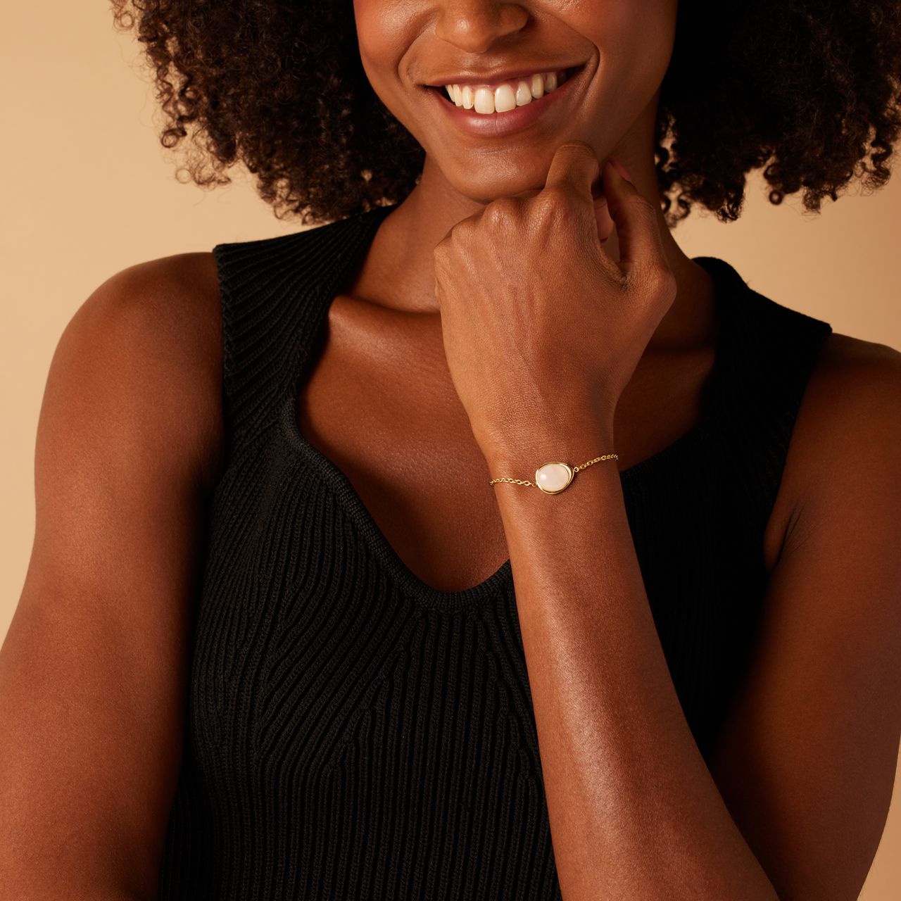 Stainless steel goldplated fantasiearmband met rozenkwarts voor dames