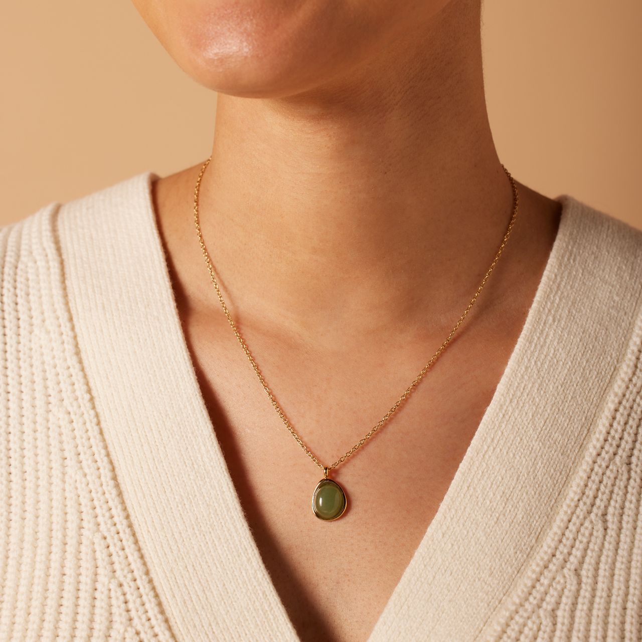 Stainless steel goldplated ketting met groen aventurijn ovaal