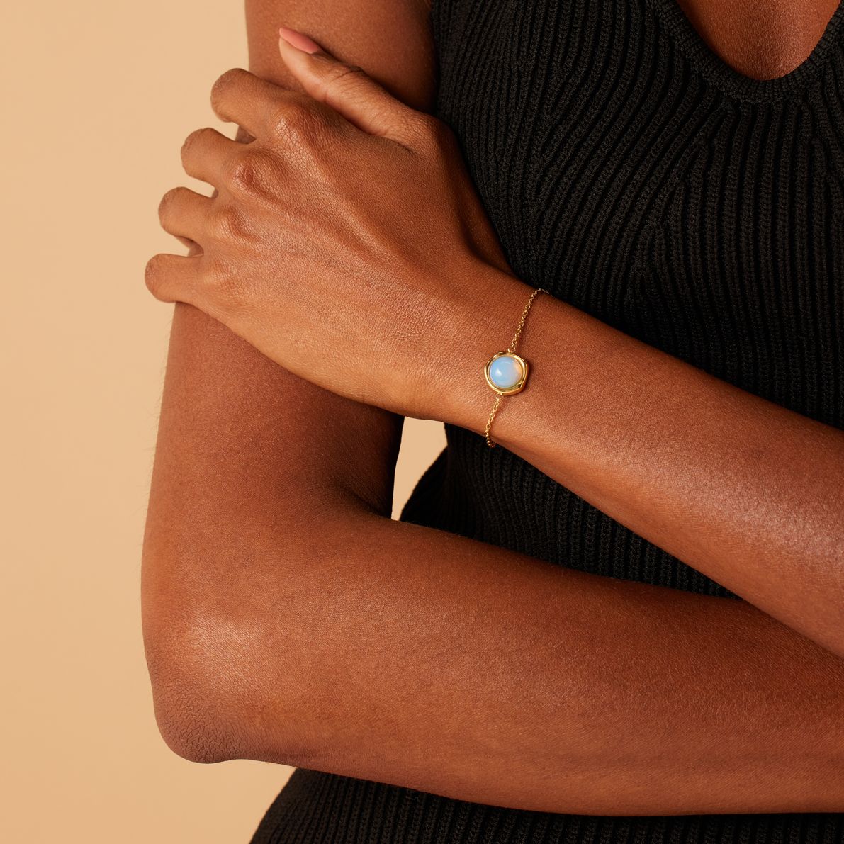 Stalen goldplated fantasiearmband met opaal voor dames