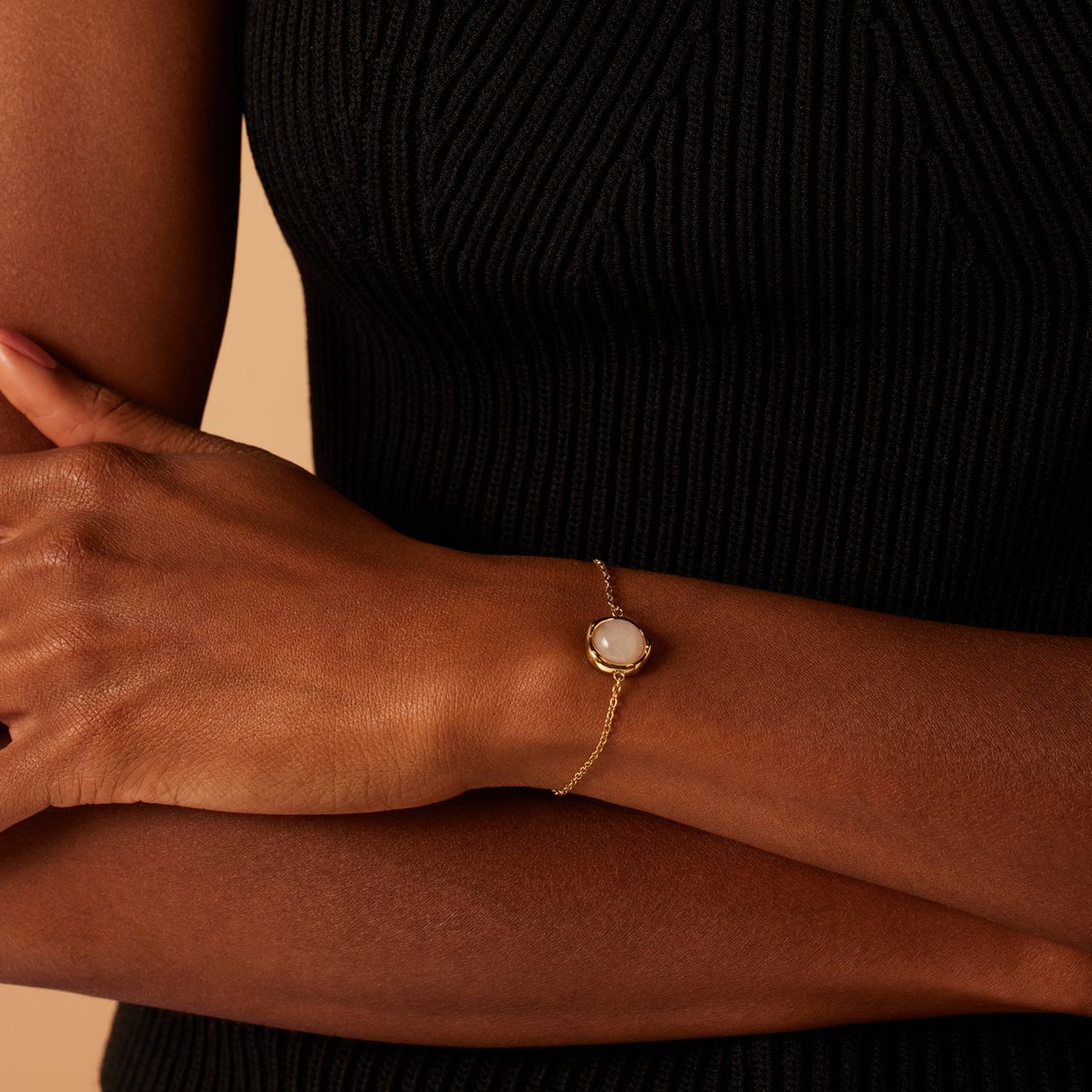Stalen goldplated fantasiearmband met rozenkwarts voor dames