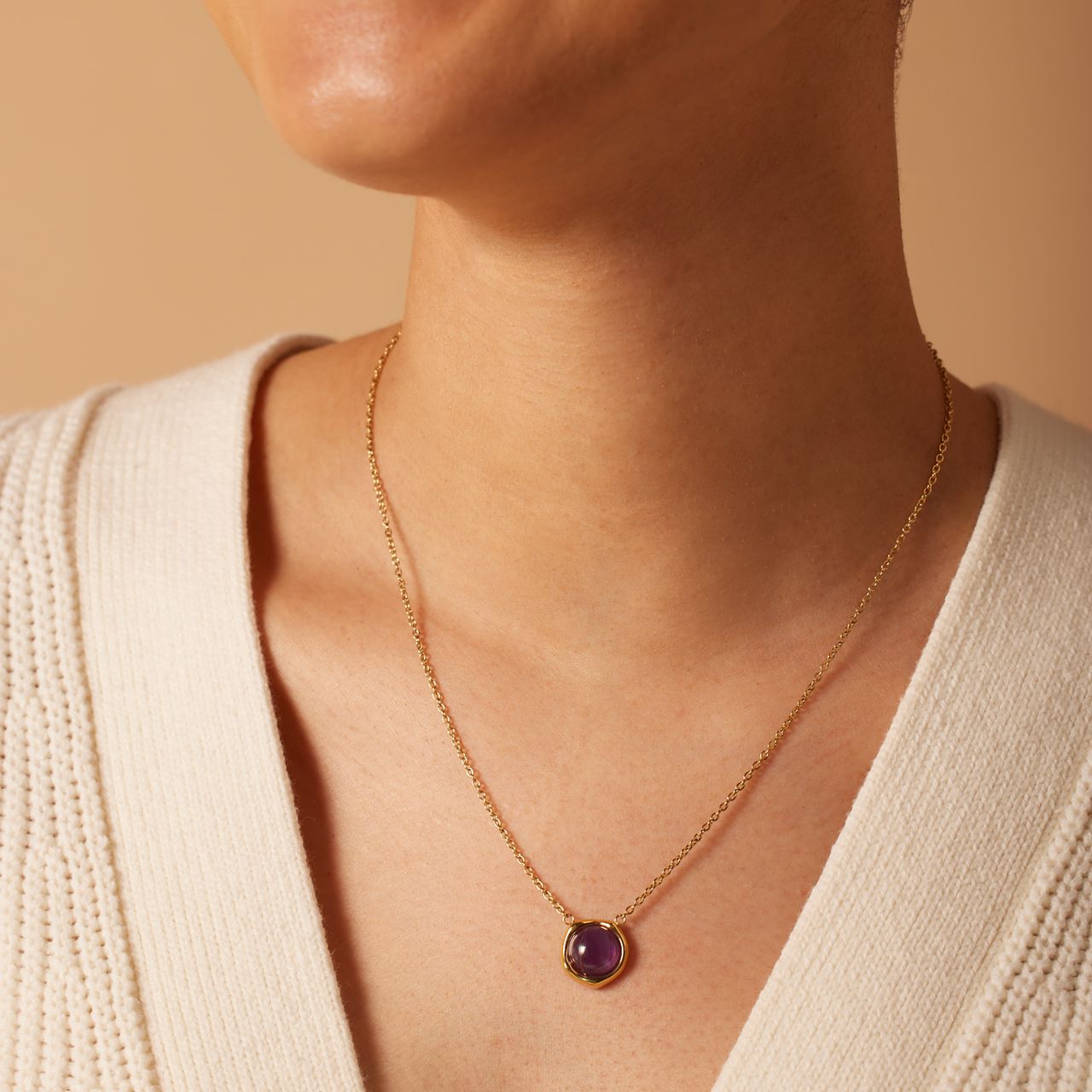 Halskette aus Edelstahl, vergoldet, mit Amethyst