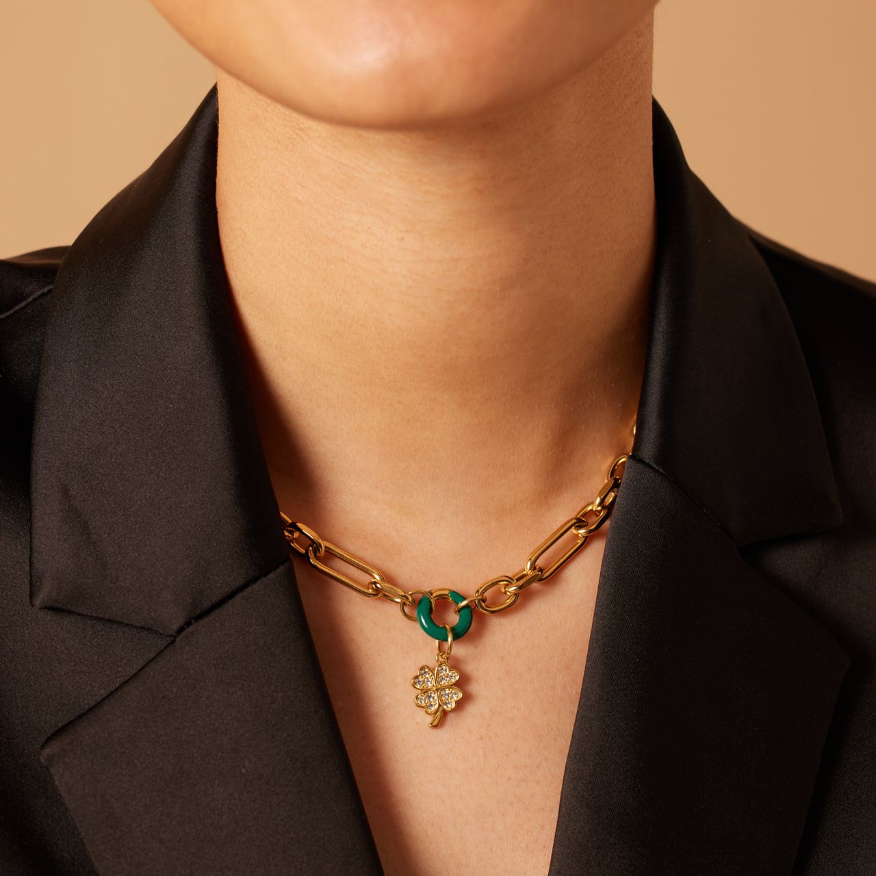 Stainless steel goldplated hanger met groen email voor dames