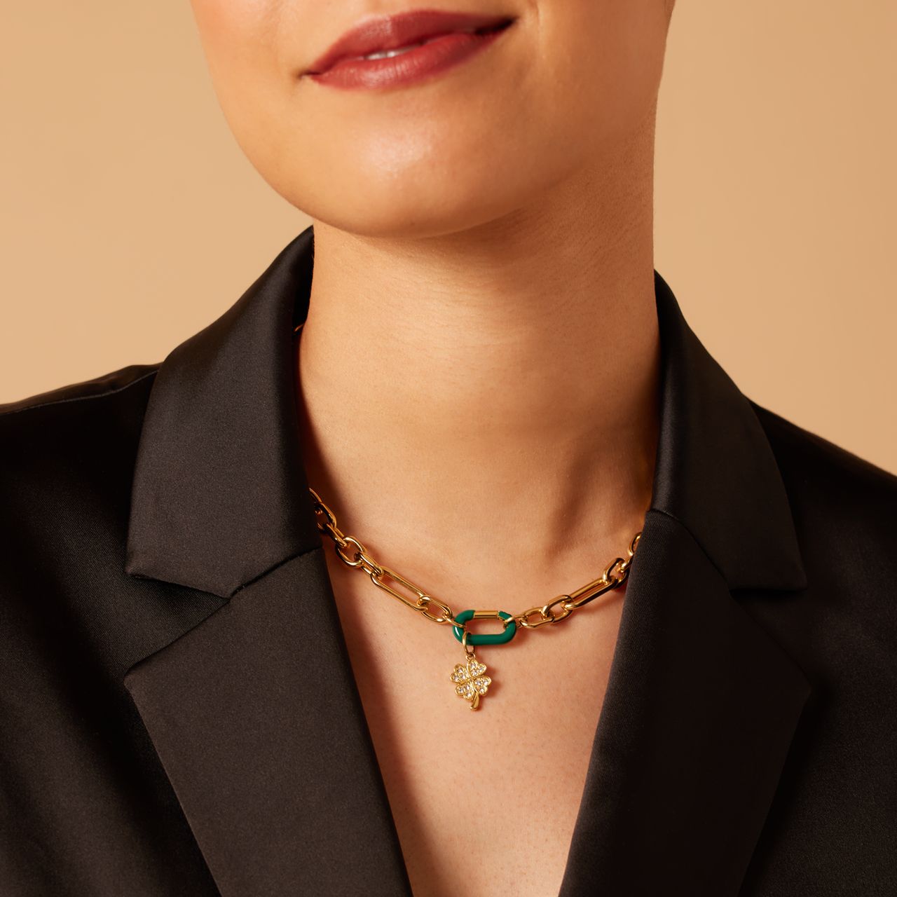 Stainless steel goldplated hanger met groen email voor dames