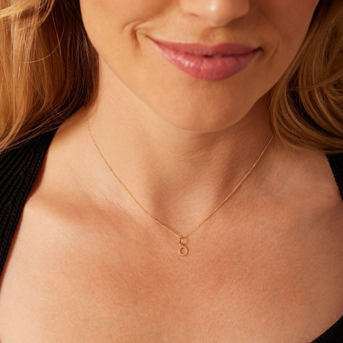 14 Karat Gold Buchstabenanhänger Alphabet