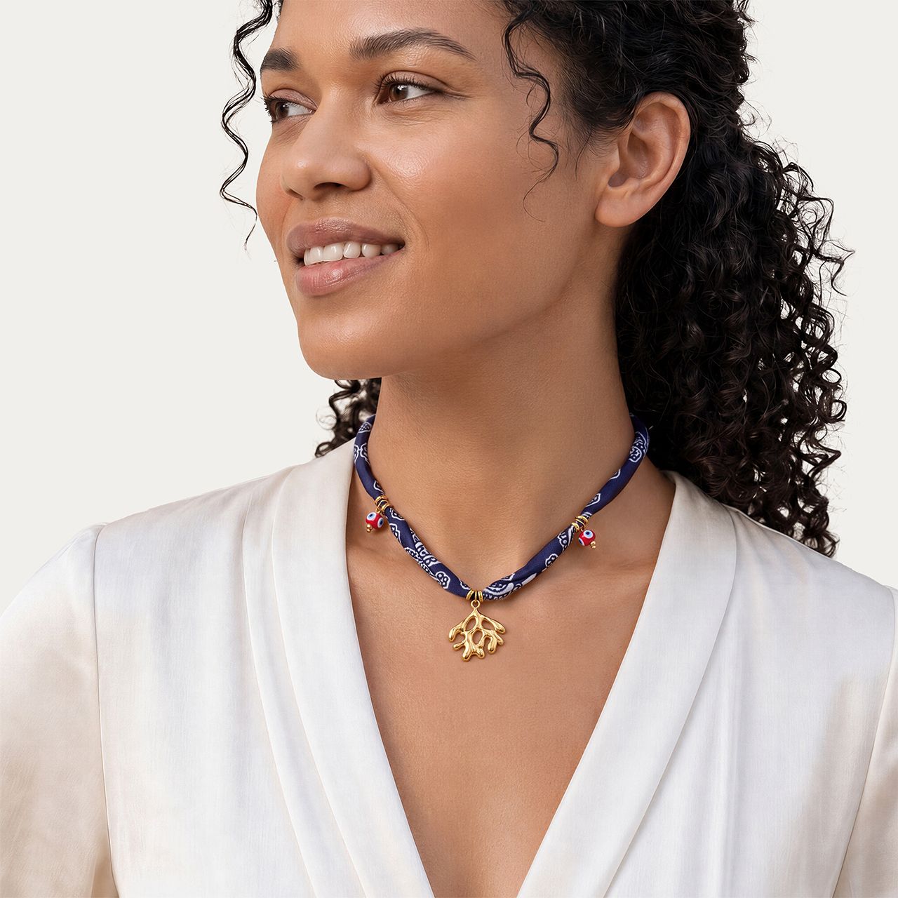 Edelstahlkette blau mit Anhänger für Damen