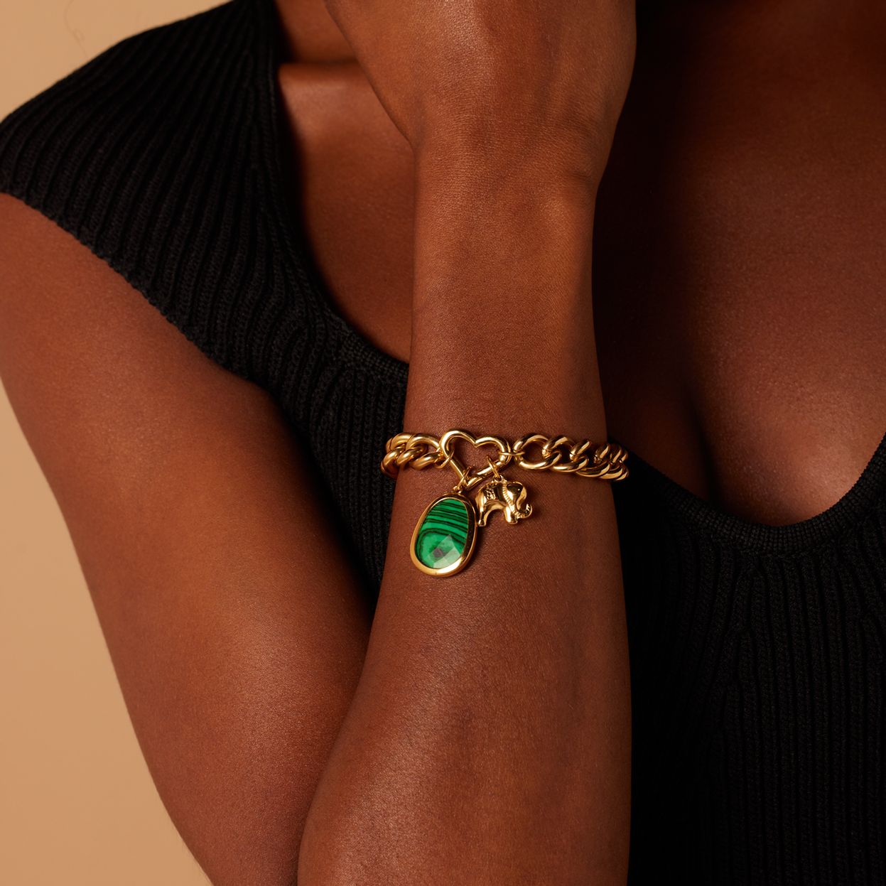 Stainless steel goldplated bedel ovaal met malachite