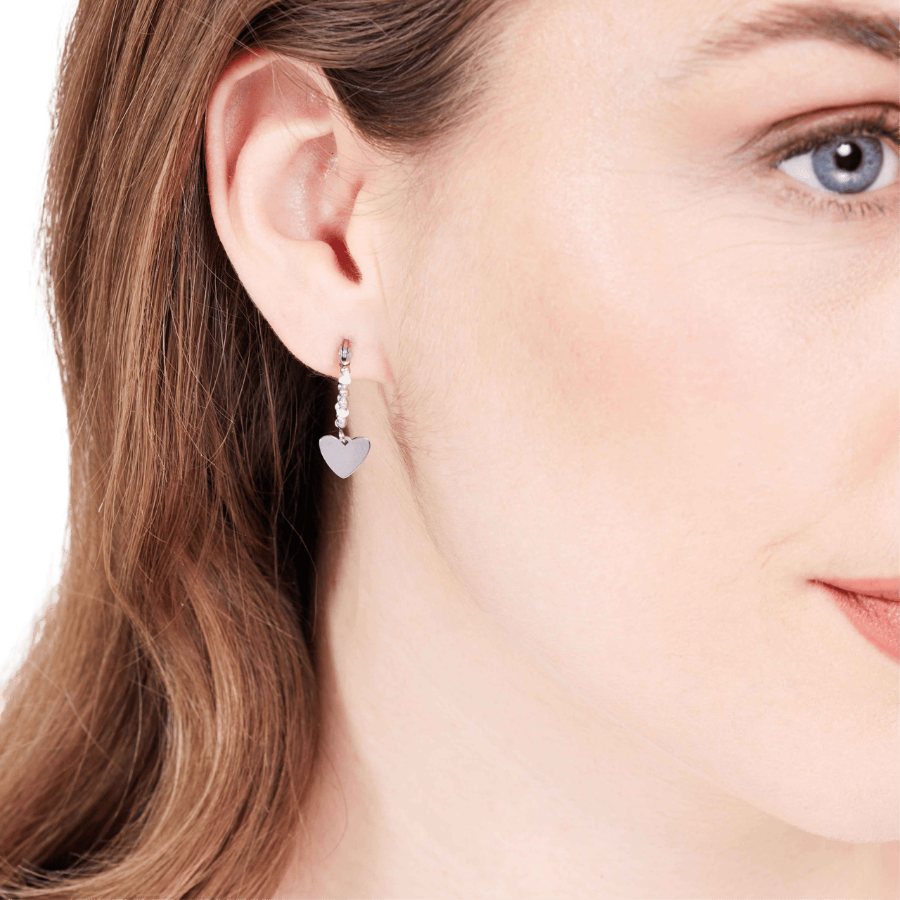 Stainless steel oorbellen met hanger hart wit