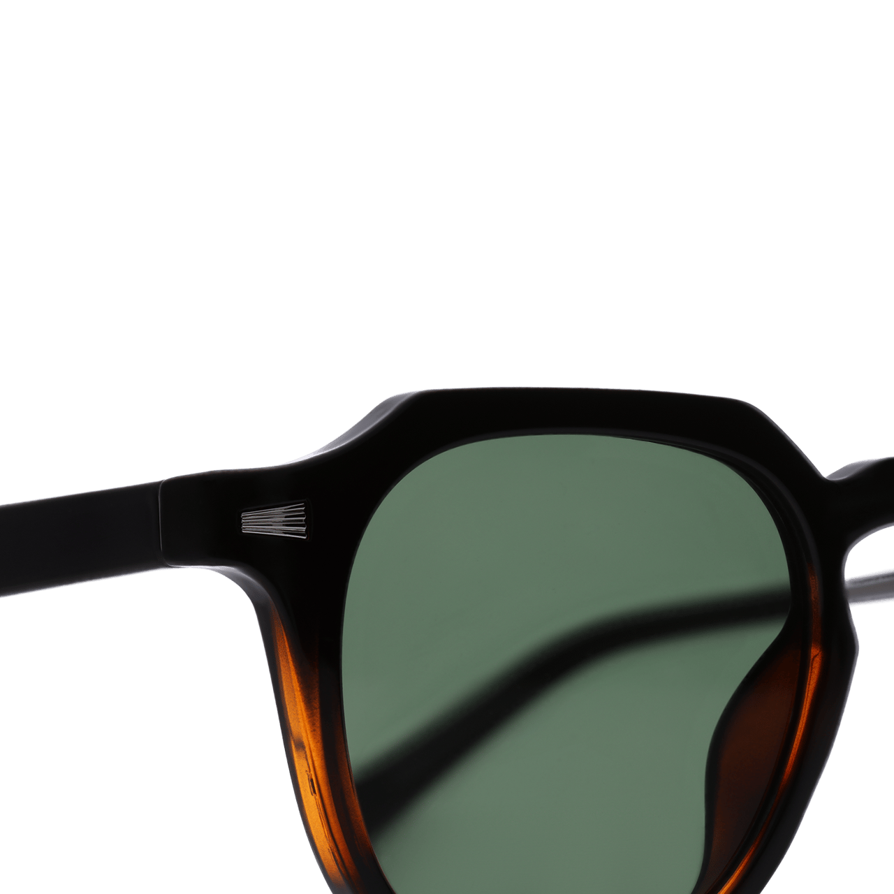Schwarz-braune Sonnenbrille mit grünen Gläsern