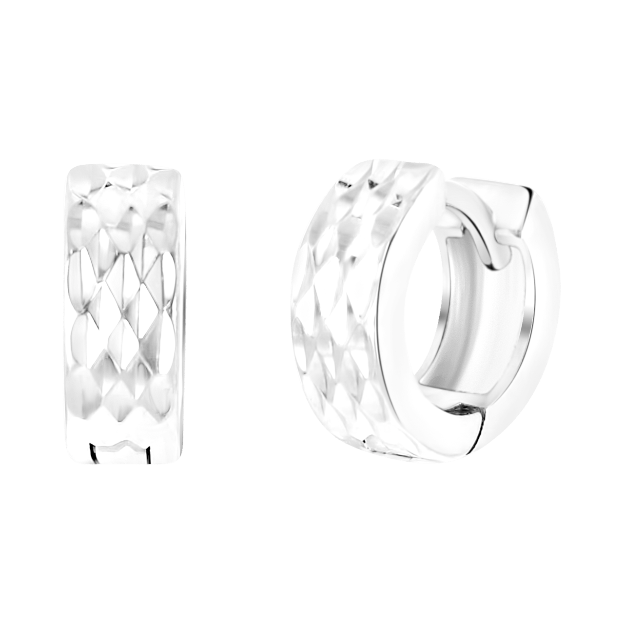 Zilveren oorbellen bewerkt