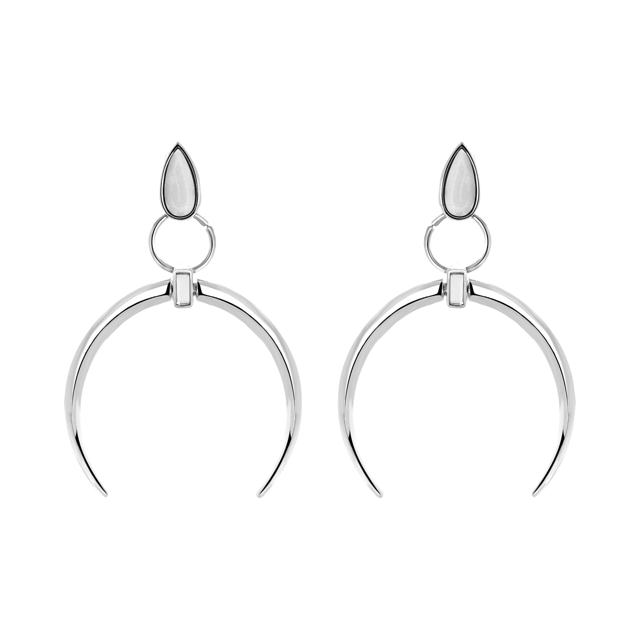 Zilverkleurige byoux oorbellen maan