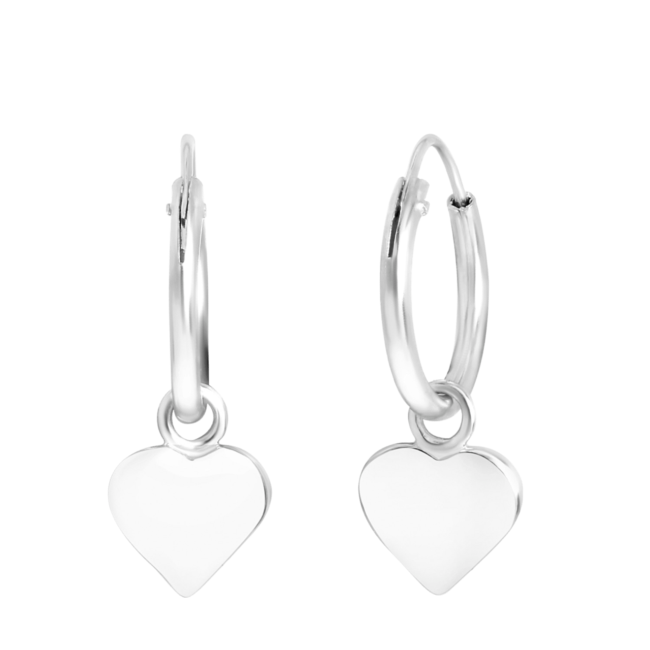 Zilveren oorringen met hanger heart