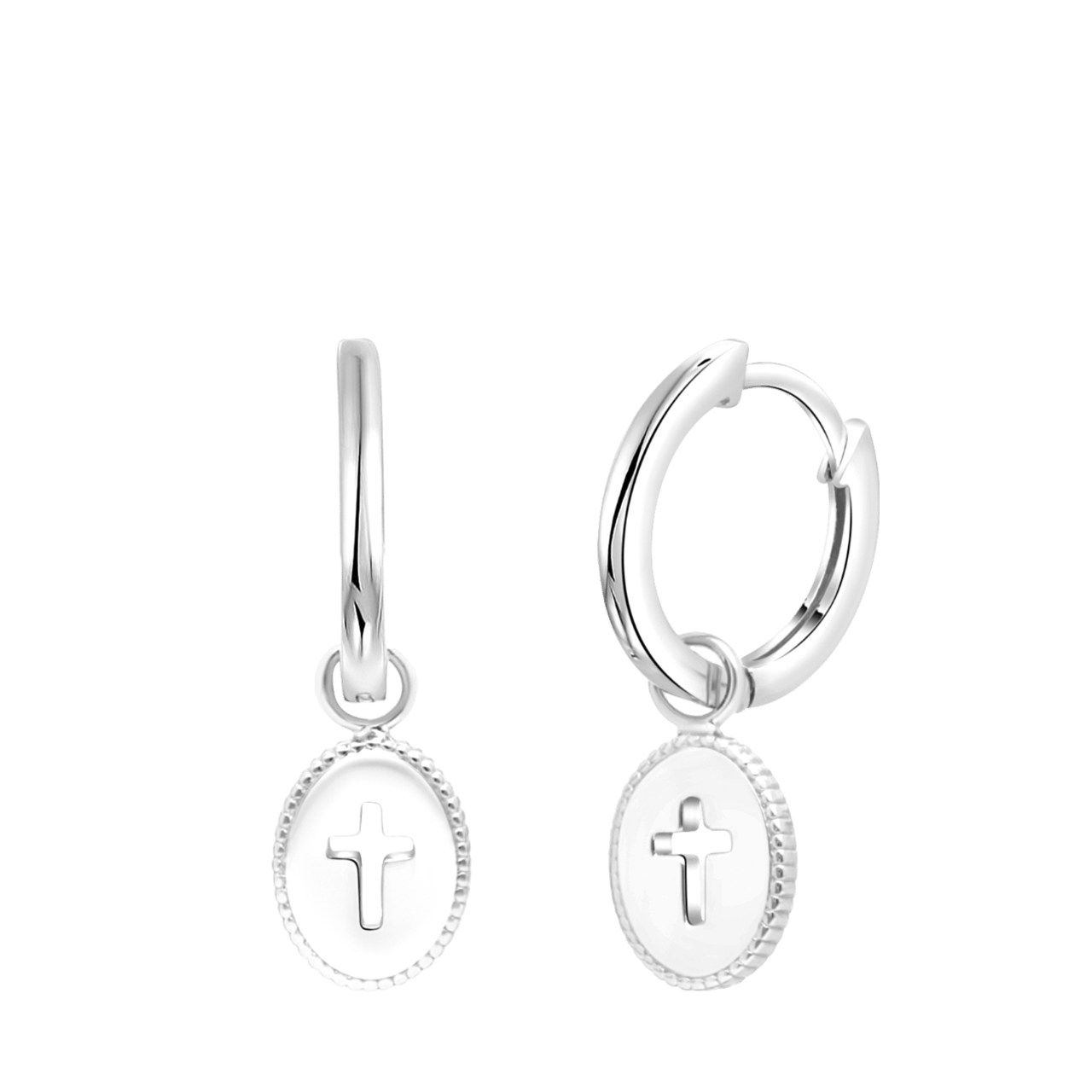 Zilveren oorringen met hanger ovaal kruis