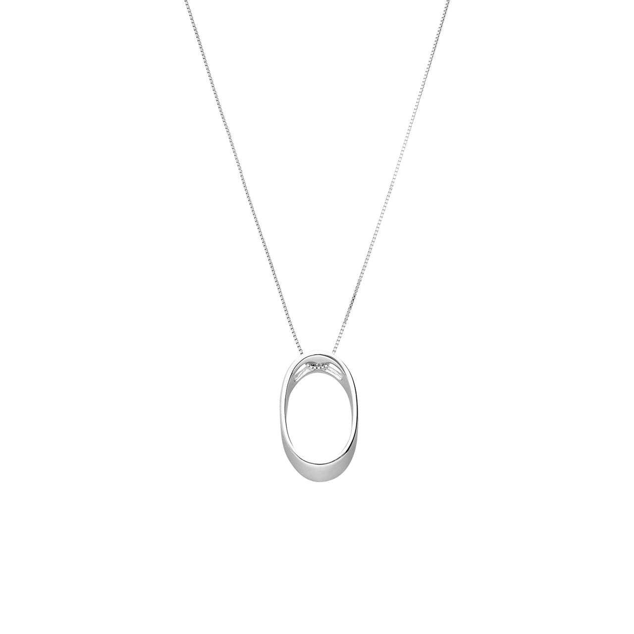 Zilveren ketting met hanger