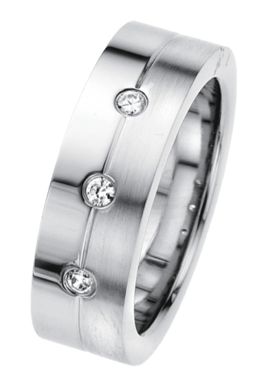 Stalen ring met drie zirkonia steentjes