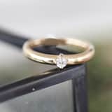 14 karaat geelgouden ring solitair met zirkonia
