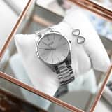 Regal Set Dames Horloge Zilverkleurig