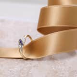 Ring, 585 Gelbgold, mit Saphir und Diamant 0,01 ct