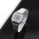 Casio Retro Digitaal Horloge Zilverkleurig LA680WEA-7EF
