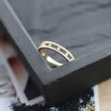 Ring aus 585 Gelbgold, 2 Reihen mit Zirkonia