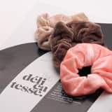 Samt-Scrunchie, beige