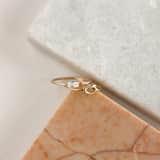 14 karaat geelgouden ring met zirkonia rechthoek