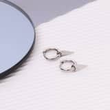 Stainless steel oorringen met hanger driehoek