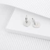 Zilveren oorringen met hanger hart/love
