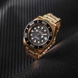 Marlow Miller Armbanduhr mit goldfarbenem Edelstahlarmband