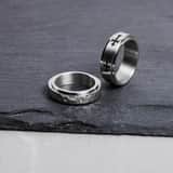Anti-Stress-Ring aus Edelstahl gehämmert