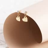 Guess Ohrstecker aus vergoldetem Edelstahl HEART TO HEART