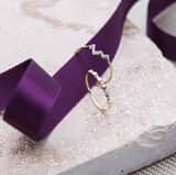 585 Gelbgold-Ring Herzschlag mit Diamanten