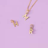 14 karaat gouden letter hanger alfabet