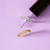 Zilveren ring bloem met zirkonia