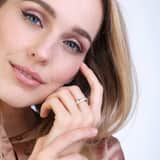 Ring, Gelbgold, mit Diamant