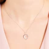 Silberner Alphabet-Charms in Herzfacette