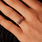 Zilveren ring bloemen met zirkonia