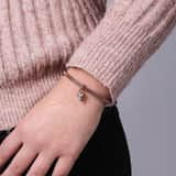 Stainless steel roséplated fantasiearmband kruis met kristal voor dames
