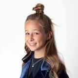 Zilveren kinderketting ster met white kristal