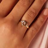 14 Karaat geelgouden ring hart 9 diamanten 0,05ct