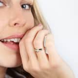 14 Karaat geelgouden ring met 19 diamanten 0,04ct