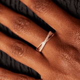 14 Karaat geelgouden ring met 16 diamanten 0,10ct