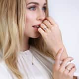 Halskette, 585 Gelbgold, Saphir und Diamant 0,07 kt