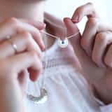 Bijoux zilverkleurige ketting met hanger voor dames