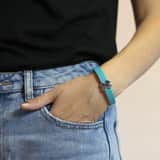 Bijoux zilverkleurige bedelarmband klaver met turquoise voor dames