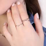 Zilveren ring V