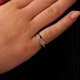 Rhodinierter Silberring mit Zirkonia